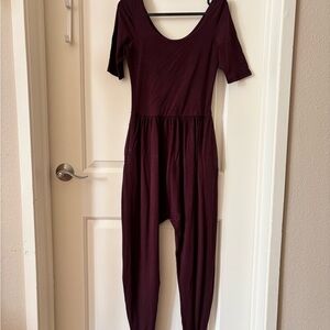 IMBODHI Sleeved Bohdi Jumper in Burgundy